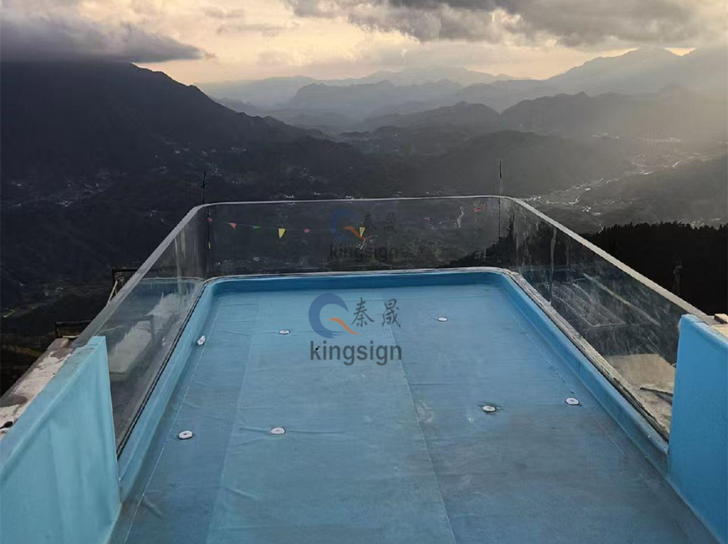 Kingsign u form akryl bassengvinduer installasjon