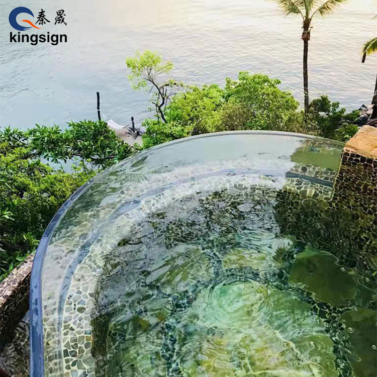 Kan et bassengvindu virkelig holde seg krystallklart og trygt i årevis?